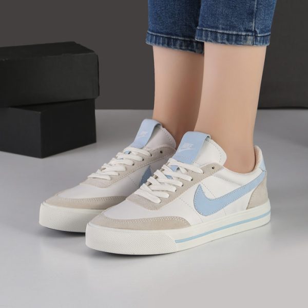 کفش و کتانی زنانه و دخترانه مدل نایک NIKE رنگ کرم آبی کد M165