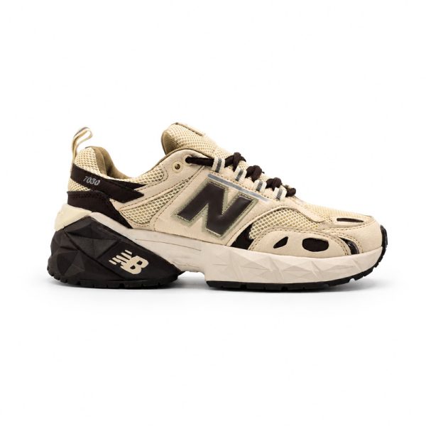 کفش و کتانی مردانه مدل نیوبالانس7030 NEW BALANCE رنگ کرم قهوه ای کد 7999